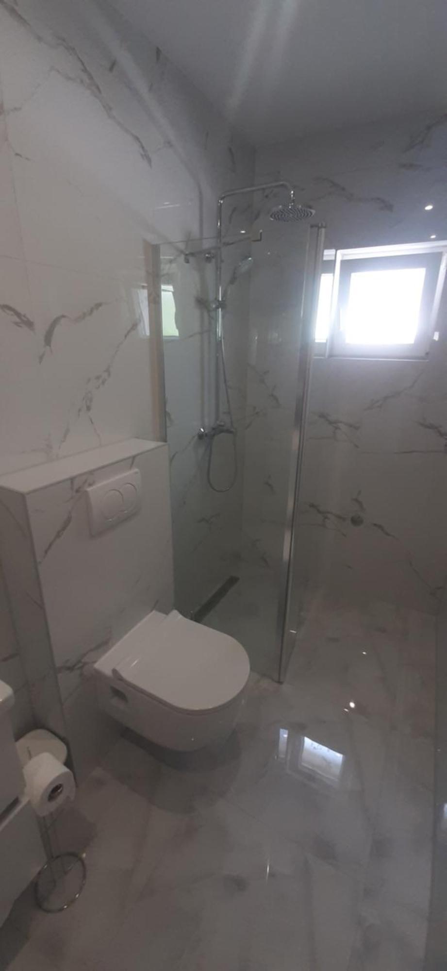 Apartment Biskupovic Дуги Рат Екстериор снимка